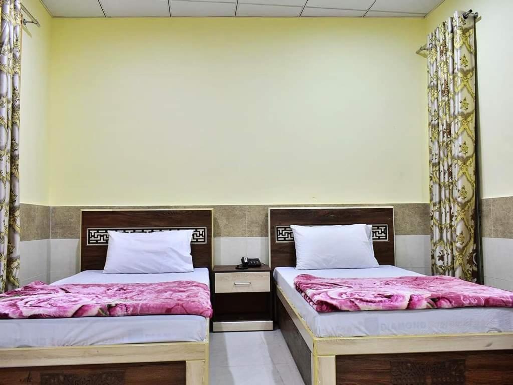 Swat Guest House Mingora ภายนอก รูปภาพ