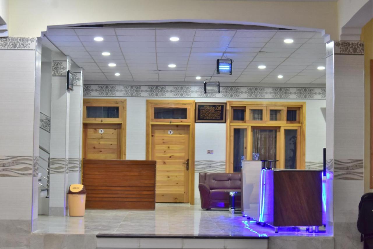 Swat Guest House Mingora ภายนอก รูปภาพ