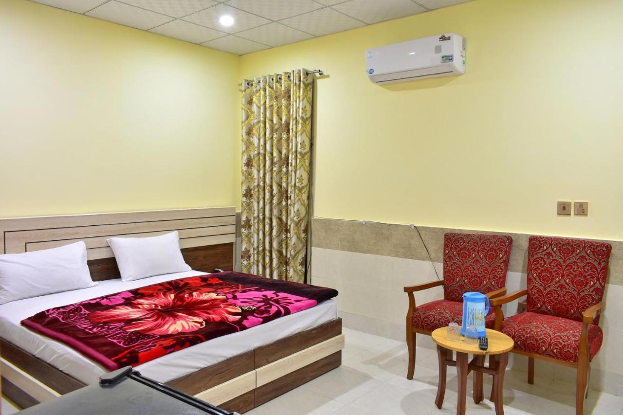 Swat Guest House Mingora ภายนอก รูปภาพ